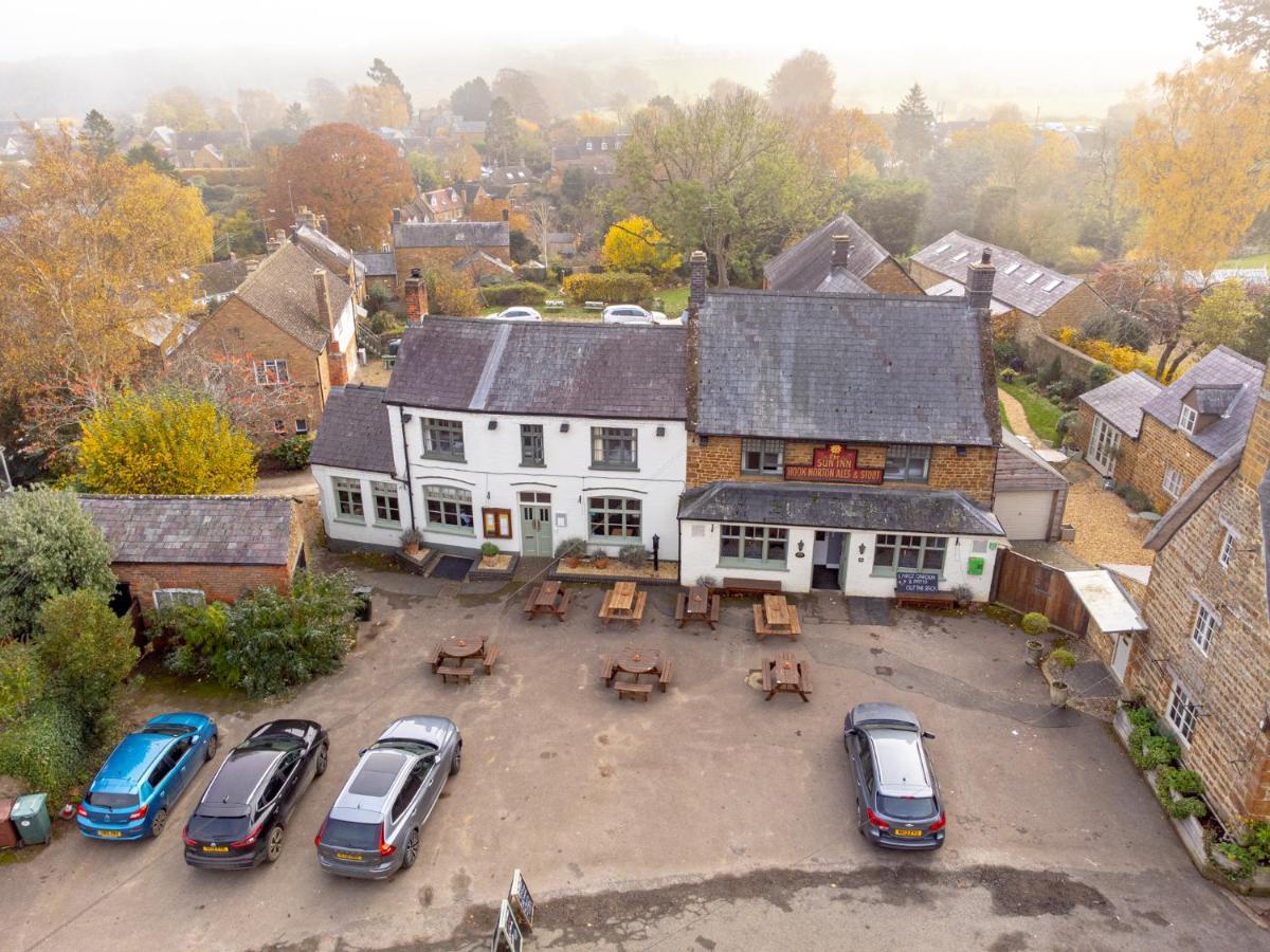 The Sun Inn At Hook Norton Eksteriør bilde
